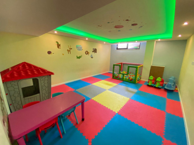 Уютная меблированная квартира планировки 2+1, 120м2 в районе Махмутлар - Ракурс 3