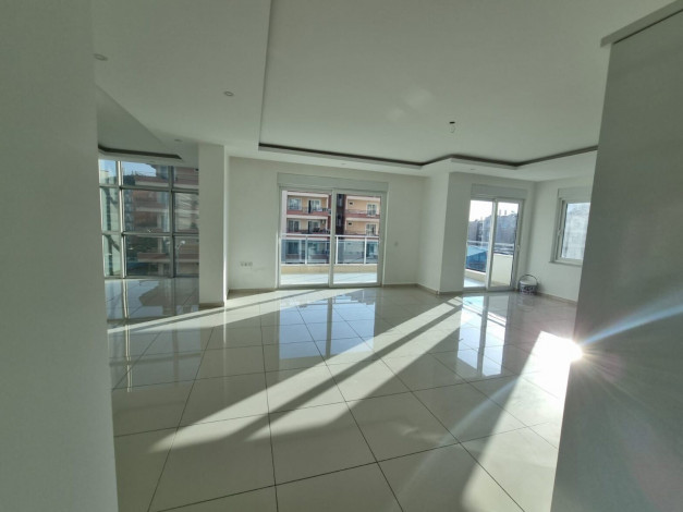 Квартира планировки 2+1 с большой площадью 140м2 в районе Махмутлар - Ракурс 14