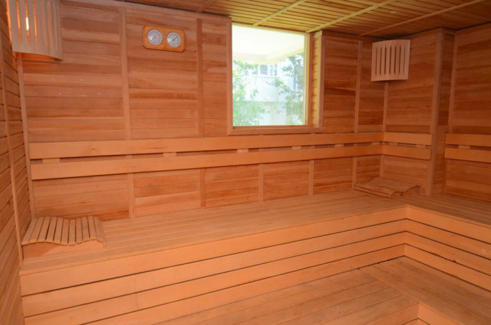 Большая квартира с видом на море на первой линии в Кестель, 135м2 - Ракурс 6