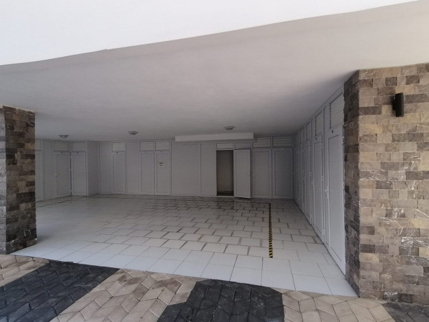 Отличная меблированная квартира планировки 2+1, 115м2 с прямым видом на Средиземное море, район Каргыджак - Ракурс 3