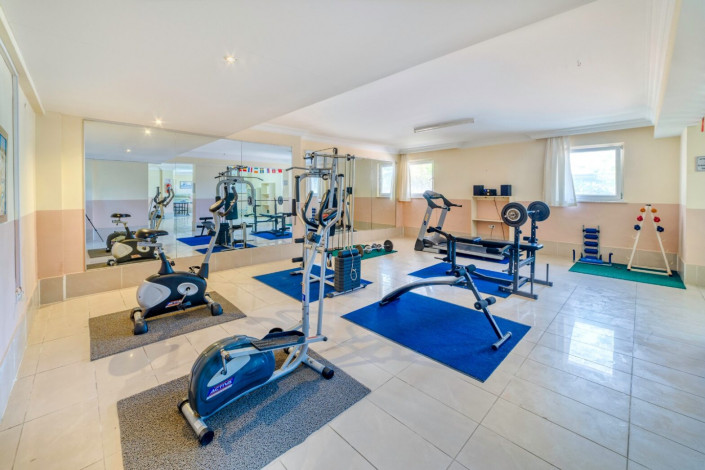 Меблированная квартира планировки 2+1, 130м2 с прямым видом на море, район Махмутлар - Ракурс 3