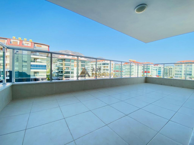 Уютная меблированная квартира 2+1, 130м2 с видом на море и на горы, район Кестель - Ракурс 2