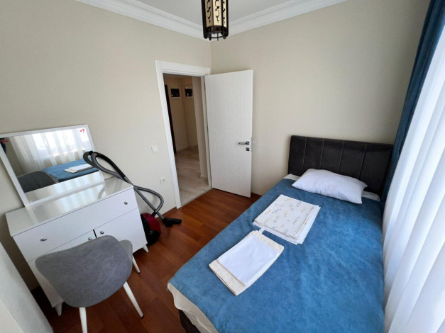 Видовая квартира планировки 3+1, 135м2 в жилом комплексе, район Махмутлар - Ракурс 9