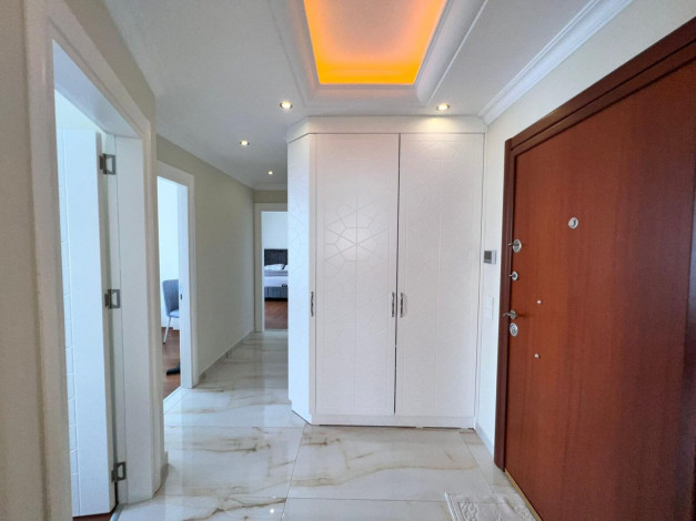 Видовая квартира планировки 3+1, 135м2 в жилом комплексе, район Махмутлар - Ракурс 13