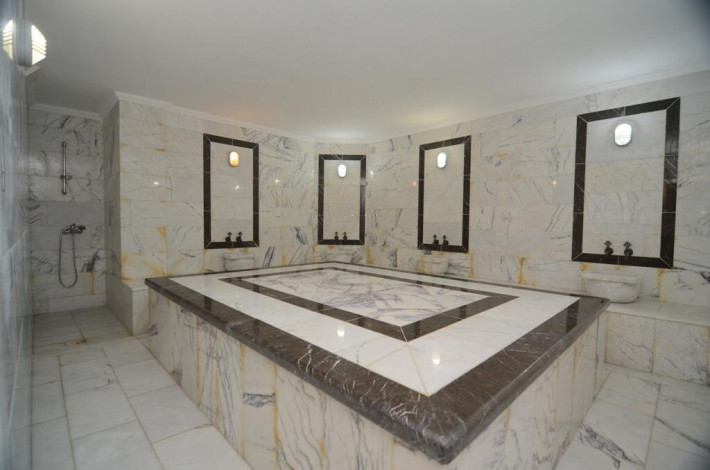 Большая квартира с видом на море на первой линии в Кестель, 135м2 - Ракурс 14