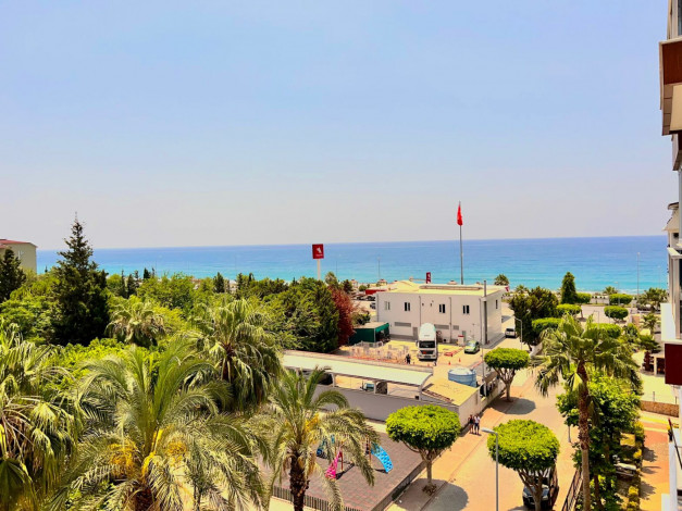 Видовая квартира планировки 3+1, 135м2 в жилом комплексе, район Махмутлар - Ракурс 20