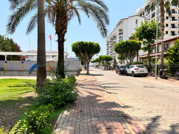 Видовая квартира планировки 3+1, 135м2 в жилом комплексе, район Махмутлар - Ракурс 26