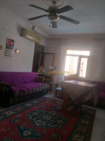 Квартира 1+1 в Махмутларе, район вторничного рынка. Срочная продажа! 65 м2 - Ракурс 3