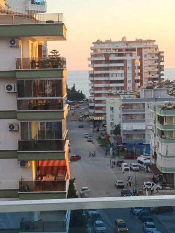 Меблированная квартира планировки 1+1, 70м2 в роскошном жилом комплексе, Махмутлар - Ракурс 2