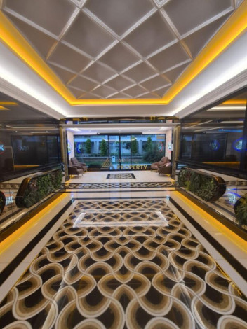 Меблированная квартира планировки 1+1, 70м2 в роскошном жилом комплексе, Махмутлар - Ракурс 13