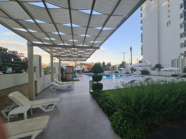 Меблированная квартира планировки 1+1, 70м2 в роскошном жилом комплексе, Махмутлар - Ракурс 24