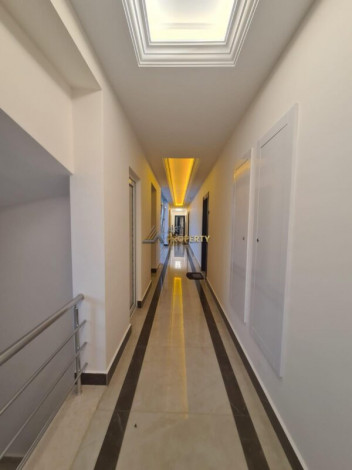 Меблированная квартира планировки 1+1, 70м2 в роскошном жилом комплексе, Махмутлар - Ракурс 34