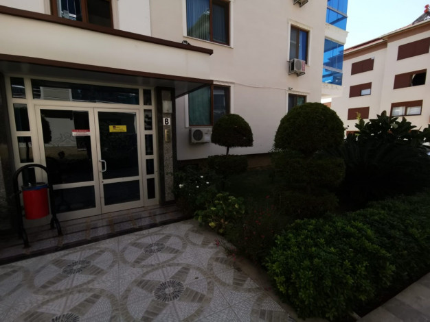 Меблированные апартаменты планировки 1+1, 65м2 в жилом комплексе, район Кестель - Ракурс 18