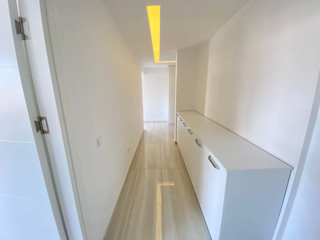 Меблированная квартира планировки 1+1, 80м2 с видом на горы и море, район Кестель - Ракурс 11