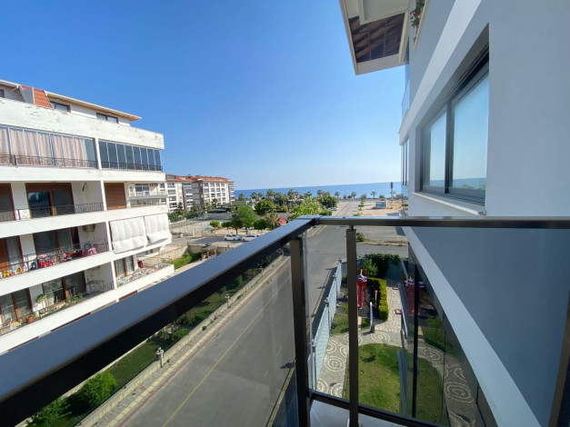 Меблированная квартира планировки 1+1, 80м2 с видом на горы и море, район Кестель - Ракурс 17