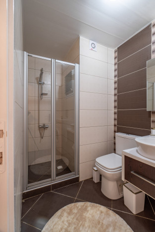 Меблированная квартира планировки 1+1, 60м2 в популярном жилом комплексе, Махмутлар - Ракурс 3