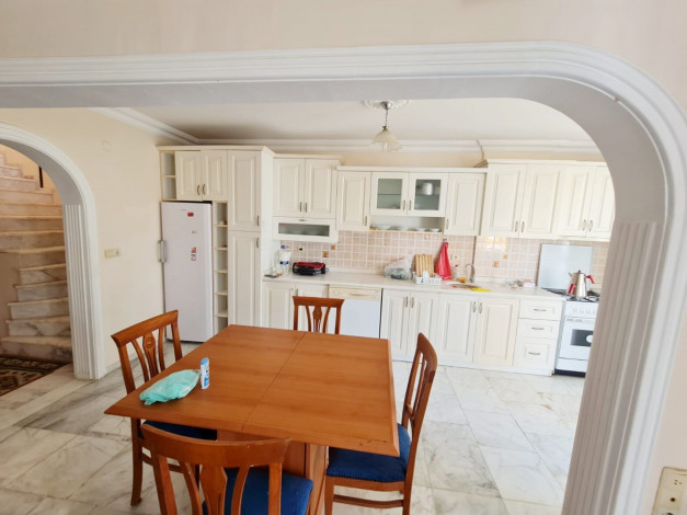 Просторный пентхаус планировки 4+1, 250м2 в шаговой доступности от Средиземного моря, Махмутлар - Ракурс 10