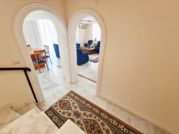 Просторный пентхаус планировки 4+1, 250м2 в шаговой доступности от Средиземного моря, Махмутлар - Ракурс 13