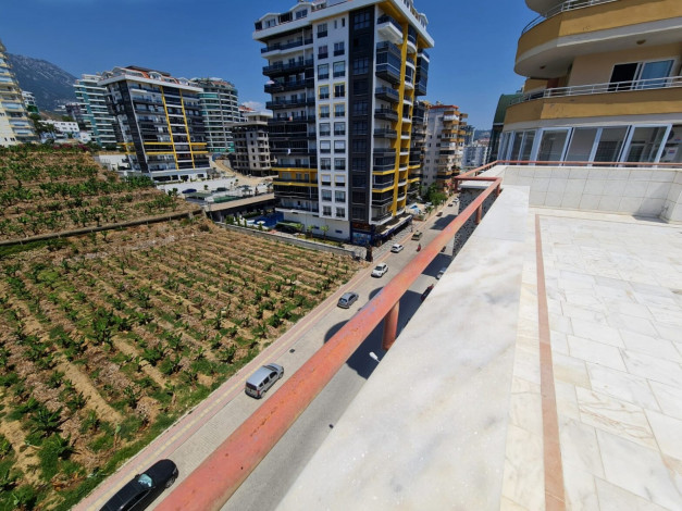 Просторный пентхаус планировки 4+1, 250м2 в шаговой доступности от Средиземного моря, Махмутлар - Ракурс 21