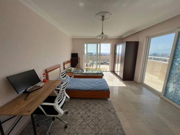 Меблированная квартира планировки 3+1, 210м2 с видом на горы в районе Махмутлар - Ракурс 2