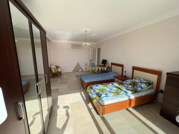 Меблированная квартира планировки 3+1, 210м2 с видом на горы в районе Махмутлар - Ракурс 3