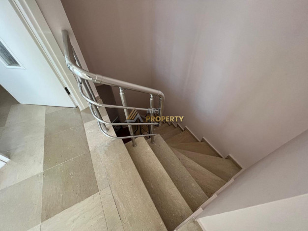 Меблированная квартира планировки 3+1, 210м2 с видом на горы в районе Махмутлар - Ракурс 16