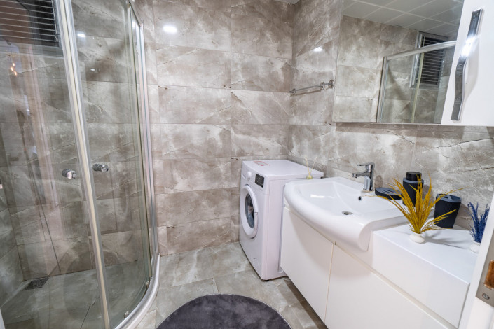 Уютная меблированная квартира планировки 1+1, 55м2 в районе Махмутлар - Ракурс 8