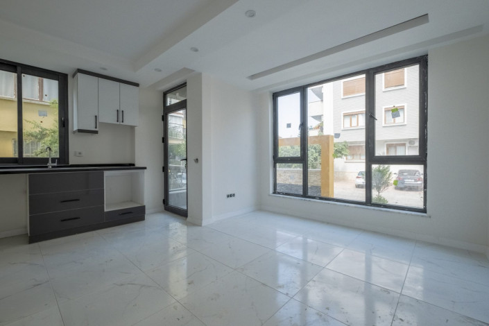 Квартира 1+1 в новом доме в центре Алании, 60 м2 - Ракурс 2