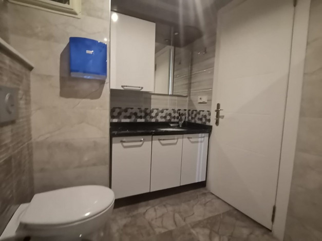 Уютная квартира планировки 1+1, 48м2 с видом на море, район Махмутлар - Ракурс 5