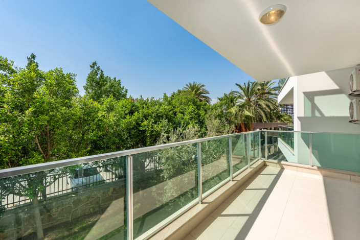 Квартира планировки 1+1, 68м2 в живописном районе Авсаллар - Ракурс 7