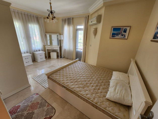 Вилла 3+1, 220м2 с потрясающими видовыми характеристиками в районе Каргыджак - Ракурс 11