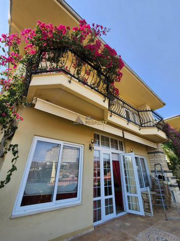 Вилла 3+1, 220м2 с потрясающими видовыми характеристиками в районе Каргыджак - Ракурс 16