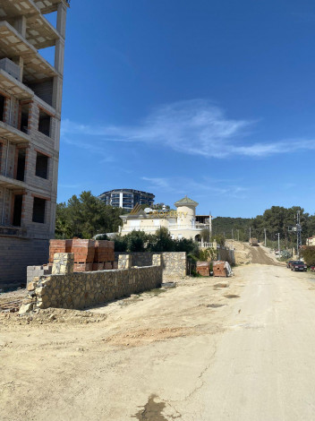 Квартира планировки 1+1, 43м2 в жилом комплексе на стадии строительства, район Авсаллар - Ракурс 8