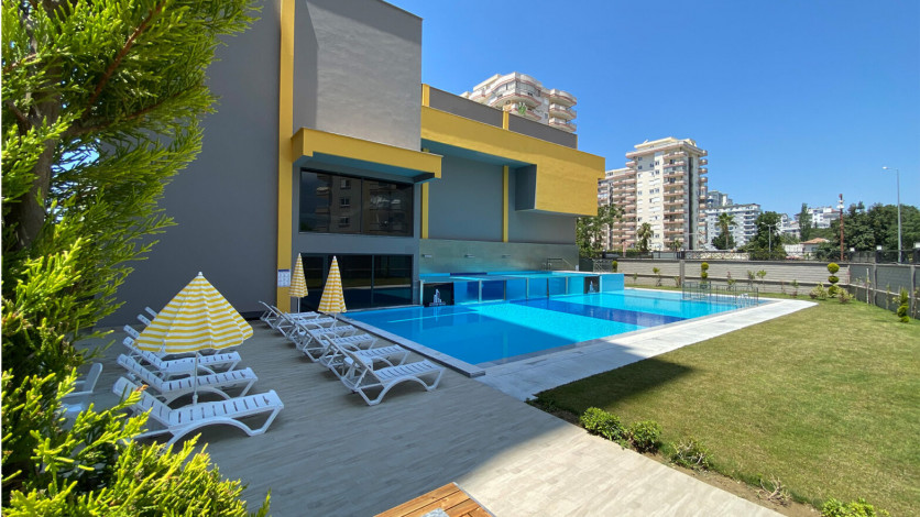 Апартаменты планировки 2+1, 135м2 в отличном жилом комплексе, район Махмутлар - Ракурс 11