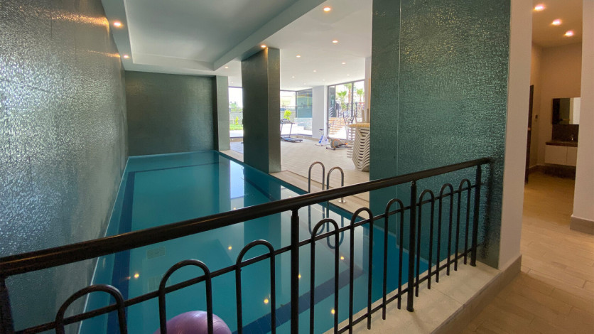 Апартаменты планировки 2+1, 135м2 в отличном жилом комплексе, район Махмутлар - Ракурс 13