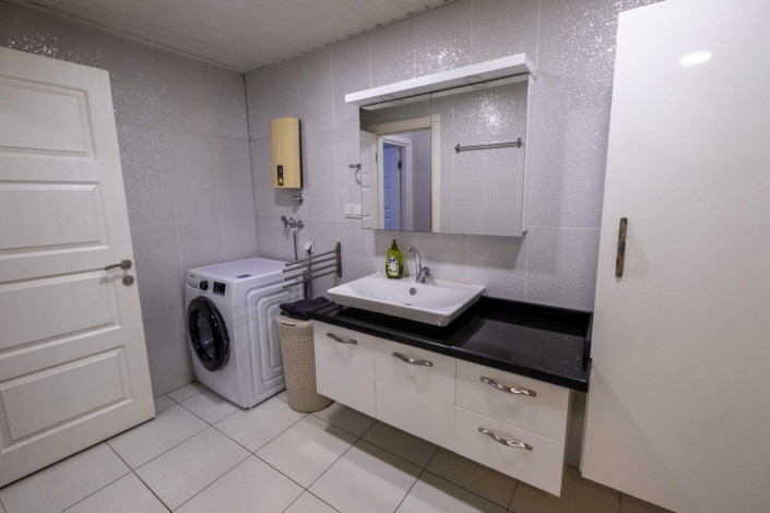 Квартира планировки 3+1, 150м2 в центральной части города Аланья - Ракурс 24