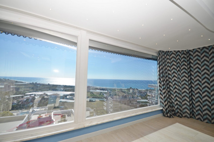 Меблированная вилла 3+1, 200м2 с собственным садом, район Демирташ, Аланья - Ракурс 2