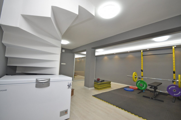 Меблированная вилла 3+1, 200м2 с собственным садом, район Демирташ, Аланья - Ракурс 13