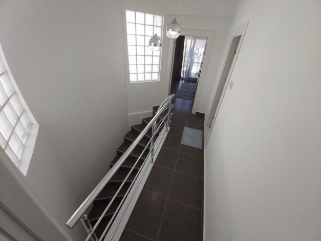 Уютная вилла 2+1 в шаговой доступности от моря, район Демирташ - Ракурс 4