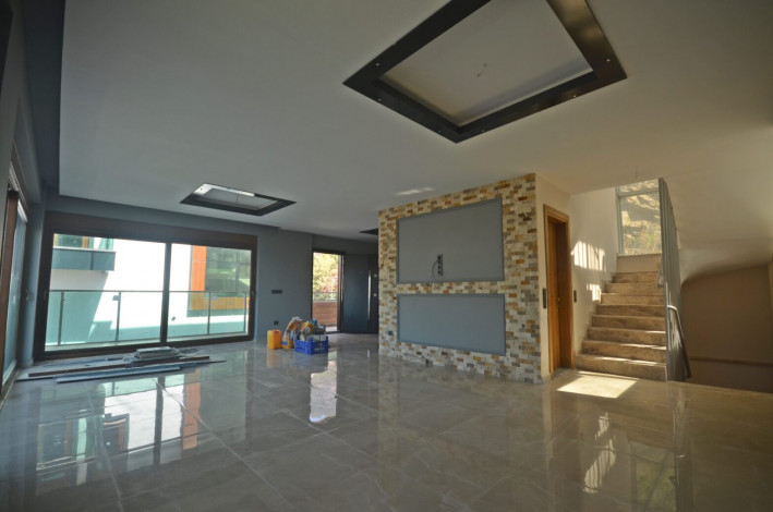 Шикарная видовая вилла планировки 5+1, 367м2 в районе Бекташ, Аланья - Ракурс 16