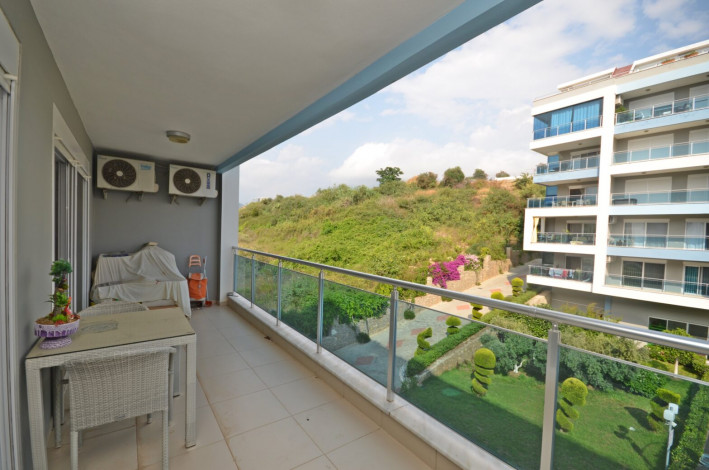 Меблированная квартира планировки 1+1, 65м2 в районе Кестель - Ракурс 12