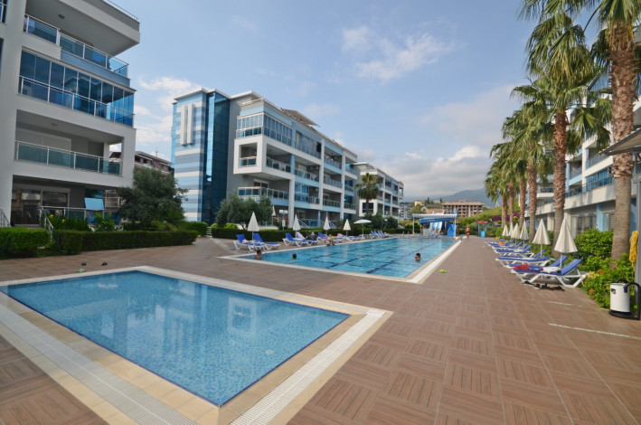 Меблированная квартира планировки 1+1, 65м2 в районе Кестель - Ракурс 16