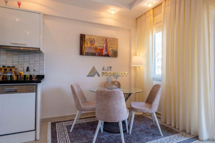 Квартира 2+1 с ремонтом в районе пляжа Клеопатра, 65 м2 - Ракурс 3