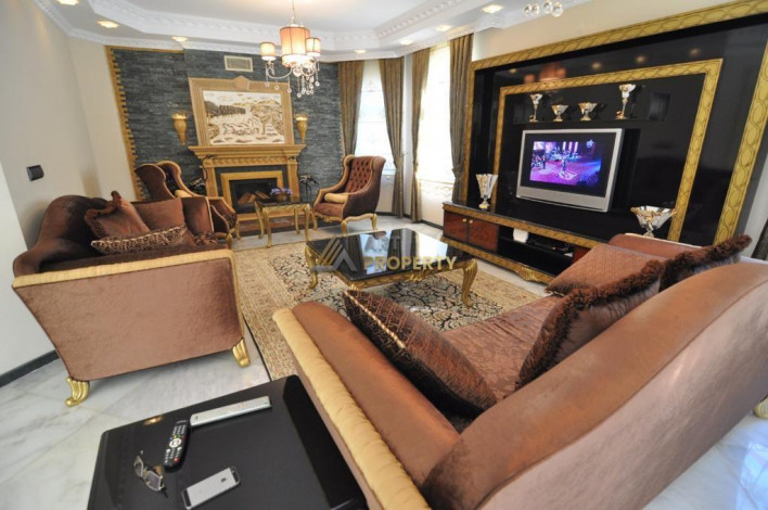 Уютная вилла планировки 7+1, 320м2 в районе Кестель - Ракурс 16