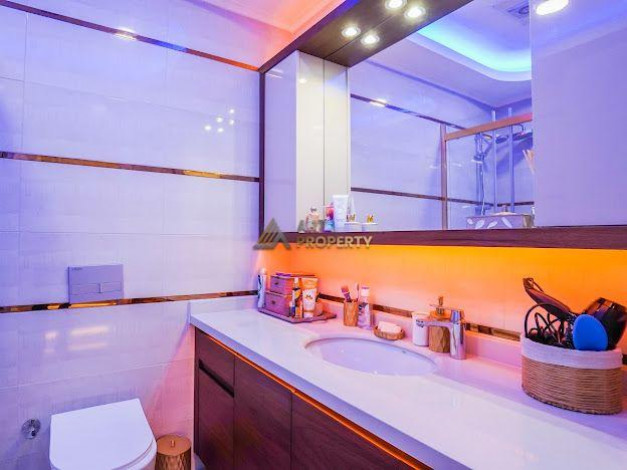 Роскошная меблированная квартира планировки 3+1, 187м2 в современном комплексе, район Махмутлар - Ракурс 10