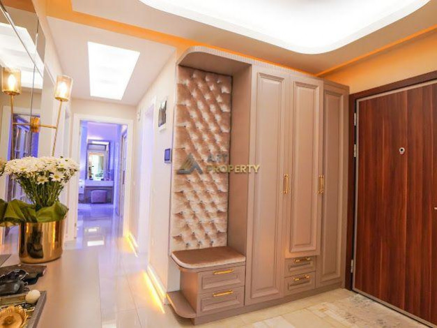 Роскошная меблированная квартира планировки 3+1, 187м2 в современном комплексе, район Махмутлар - Ракурс 49