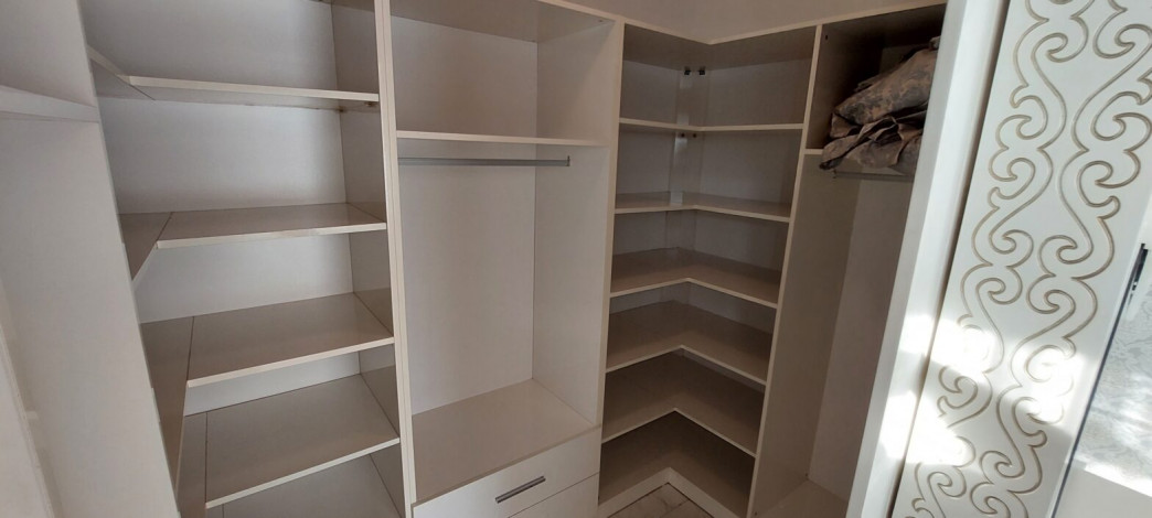 Шикарный видовой пентхаус планировки 2+1, 170м2 в районе Махмутлар - Ракурс 3