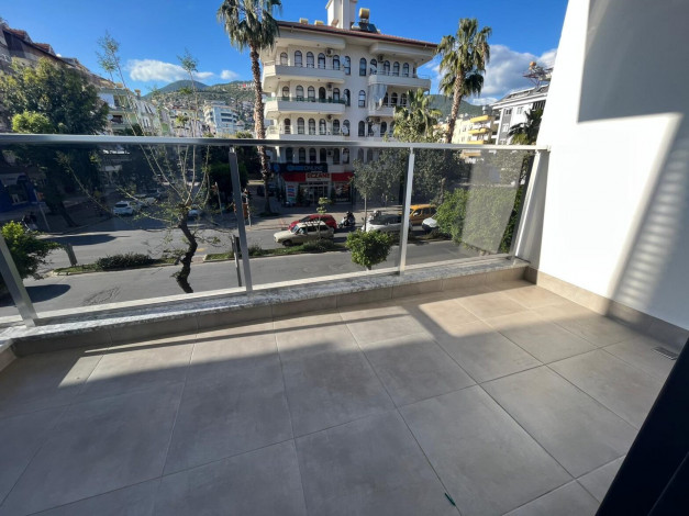 Квартира планировки 1+1, 50м2 в центре города Аланья - Ракурс 4