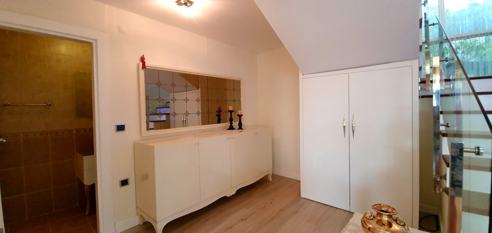 Вилла планировки 3+1, 370м2 с панорамным видом на море и горы, район Газипаша - Ракурс 16