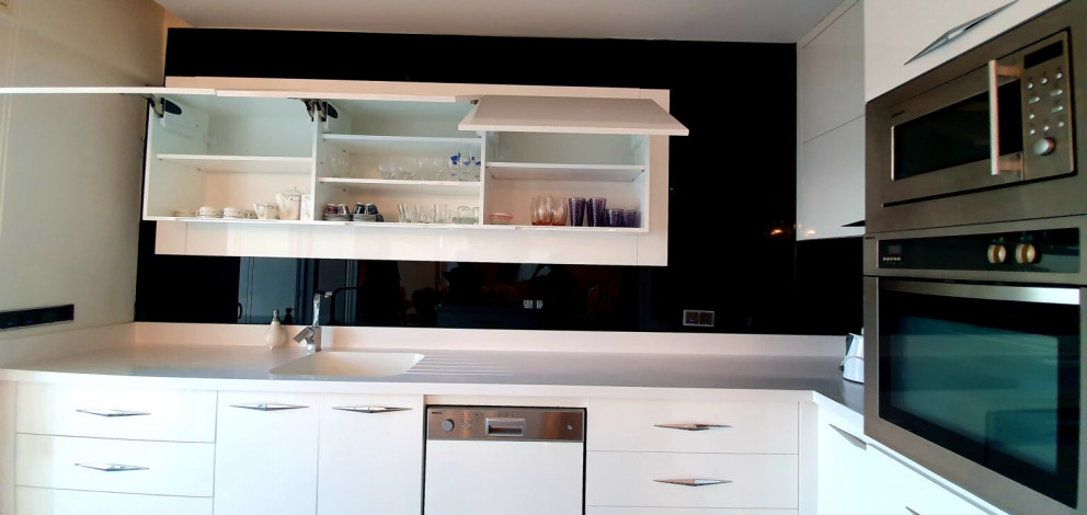 Вилла планировки 3+1, 370м2 с панорамным видом на море и горы, район Газипаша - Ракурс 20